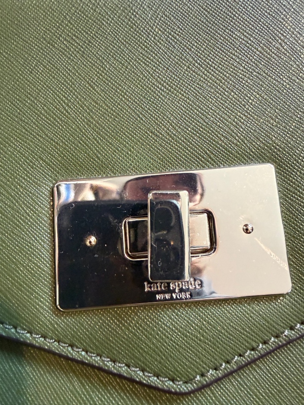 Green Kate Spade handbag - Picture 2 of 6